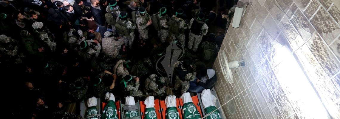 بالصور: غزة تشيّع 7 من أبطال الأنفاق