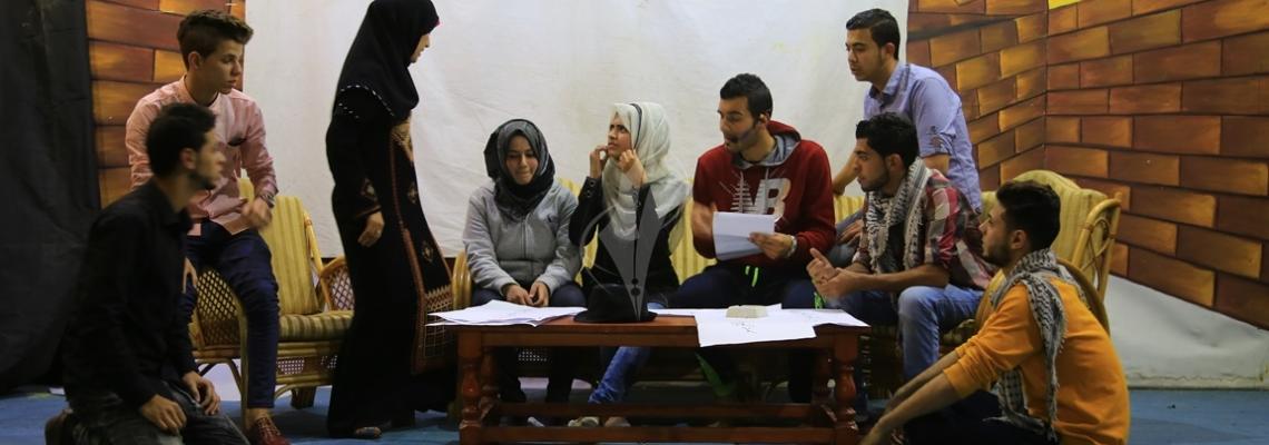 بالصور:مؤسسة دوحة الابداع تحتفل بذكرى اليوم العالمي للفن المسرحي بمسرحية دوامة