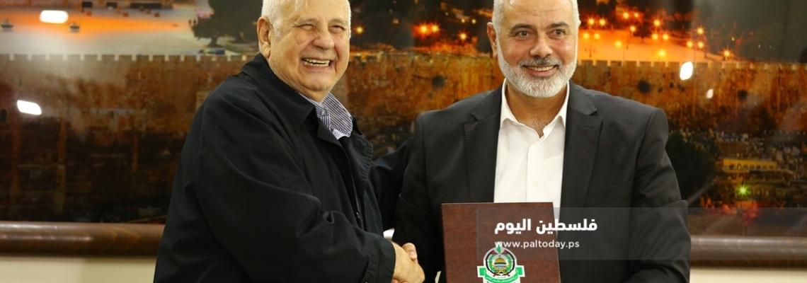 مؤتمر صحفي لرئيس المكتب السياسي لحماس اسماعيل هنية ورئيس لجنة الانتخابات حنا ناصر