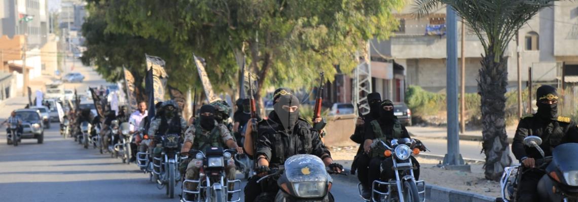 بالصور:سرايا القدس في قطاع غزة تنظم مسير عسكري على الدراجات النارية استعداداً للانطلاقة الجهادية