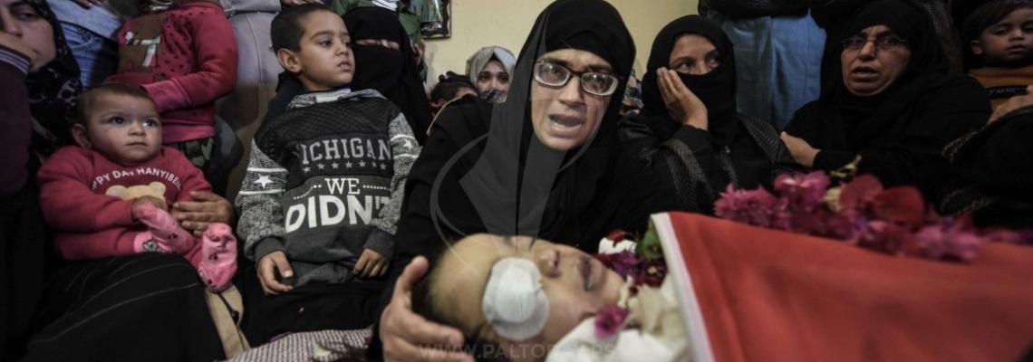 وداع الشهيد الطفل " أحمد ابو عابد " 4 سنوات .فى مدينة خانيونس