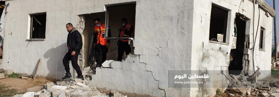 نجاة عائلة "النسر" بأعجوبة من قصف مدفعي اسرائيلي الليلة الماضية شرق جحر الديك