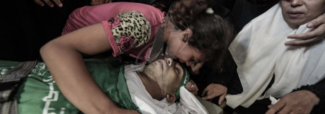 خانيونس تودع الشهيدين الطفل الشهيد ناصر مصبح ومحمد انشاصى  خلال موكب جنائزي مهيب