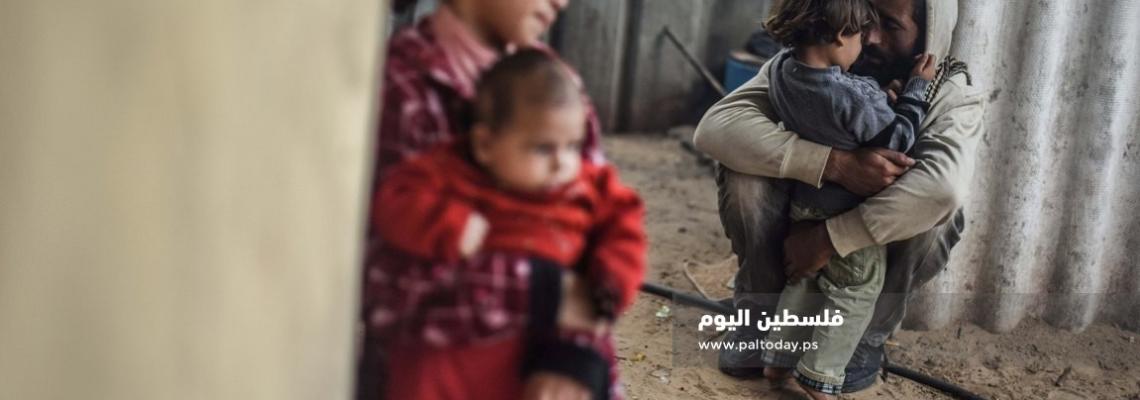 عدسة "فلسطين اليوم " تعايش يوم في حياة أسرة فلسطينية "مهمشة "جنوب قطاع غزة . 