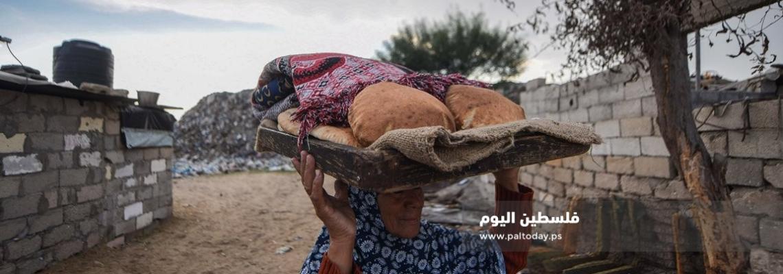 فرن الطين .. تراثٌ قديمٌ يُحافظ على مكانته في منازل غزّة