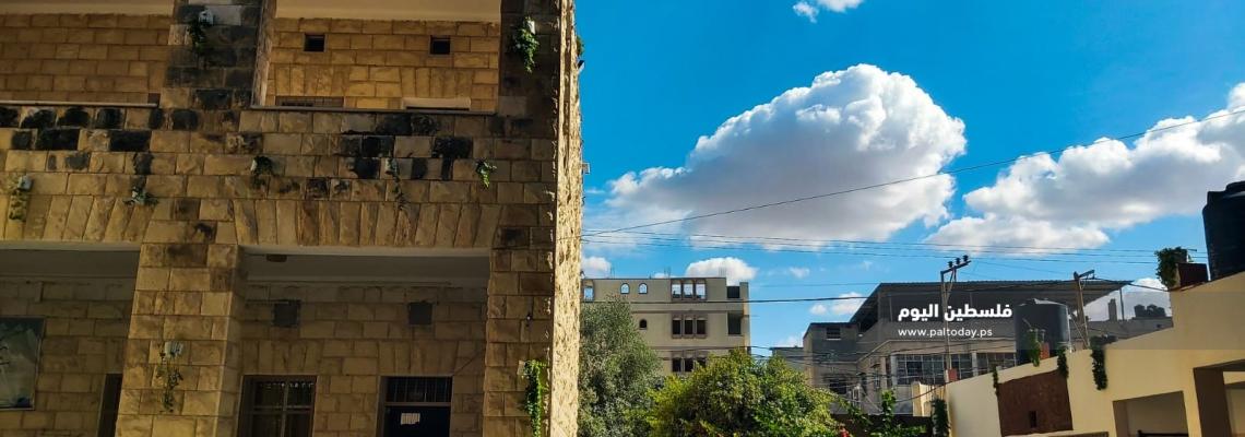 مدرسة "حيفا" تحفة تاريخية في مدينة خانيونس بغزة