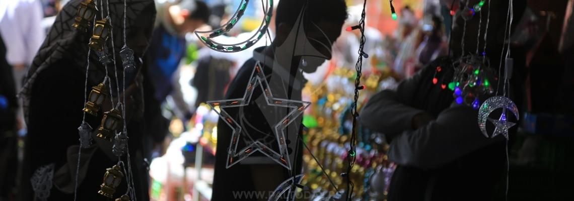 سوق الزاوية... حكاية غزة الرمضانية