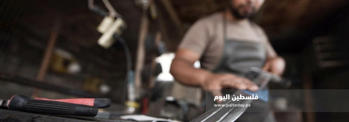 "سيف".. من الهندسة لنصلِ السيوف