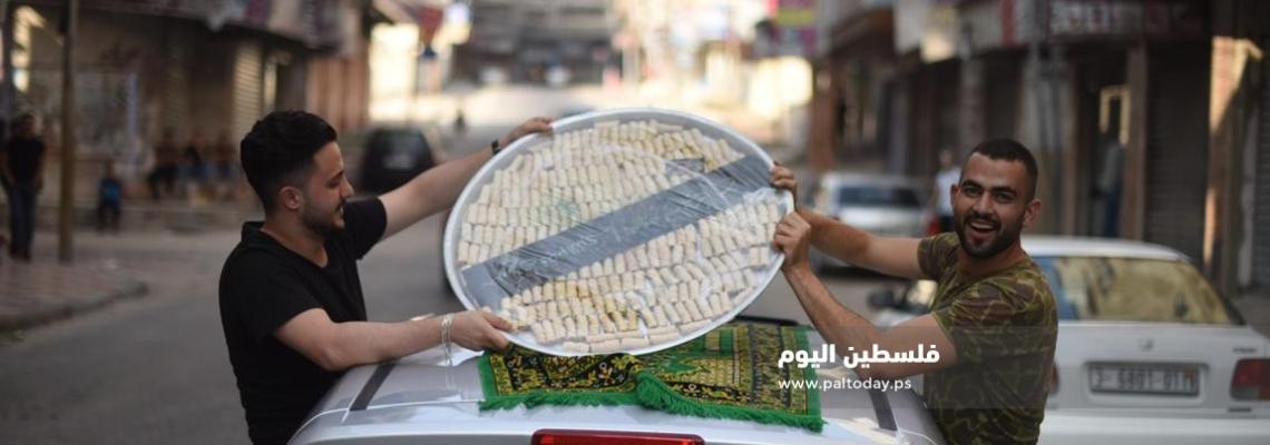 أجواء من الفرح تعم مدينة خانيونس عقب اعلان نتائج الثانوية العامة  