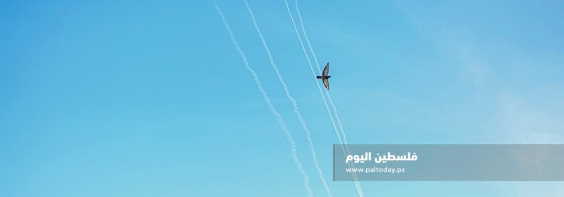 المقاومة الفلسطينية تطلق رشقة صواريخ تجريبية تجاه البحر