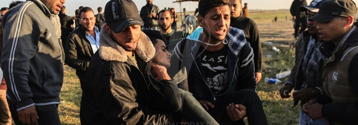 استمرار المواجهات على حدود قطاع غزة في اليوم الثاني لمسيرة العودة