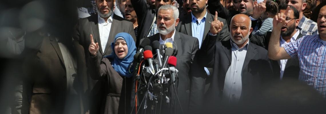 بالصور:مؤتمر صحفي لقادة حماس في غزة للإعلان عن اعتقال قاتل الشهيد مازن فقها