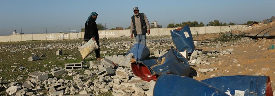 بالصور: اثار القصف الصهيونى الذى تعرض له موقع براق العسكرى التابع لسرايا القدس بمدينة غزة