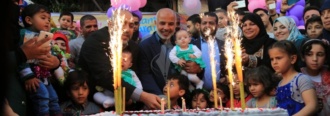 بالصور:وزارة شؤون الاسري والمحررين وجمعية واعد تحتفل بعيد ميلادأبناء الاسرى من النطف المهربة