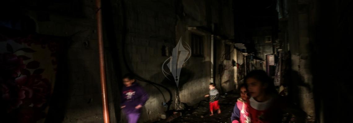 بالصور: تفاقم معاناة الغزيين مع انقطاع الكهرباء