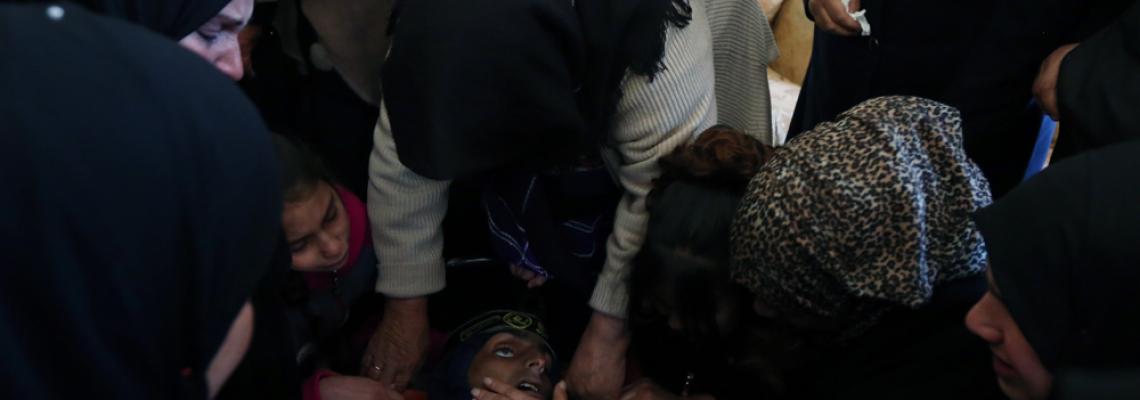 بالصور: تشييع جثمان الشهيد أحمد طه (21 عاما) إلى مثواه الأخير في بلدة قطنة  تصوير تامر بانا