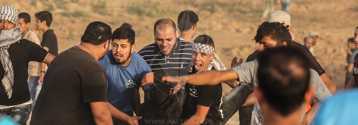 الآلاف من الجماهير تشارك في الحراك البحري قرب زكيم شمال قطاع غزة