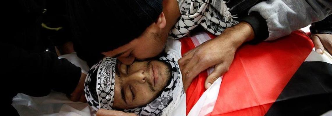 وداع وتشييع جثمان الشهيد حمزة زماعرة في مدينة حلحول شمال الخليل، 