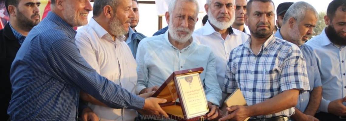 الهيئة الوطنية العليا لمسيرة العودة تكرم المؤسسات الإعلامية والطواقم الطبية في مخيمات العودة