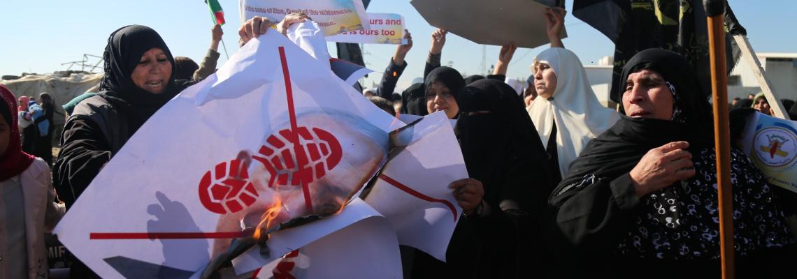 دائرة العمل النسائى بحركة الجهاد  تنظم وقفة دعماً ونصرةً للقدس والمسجد الأقصى