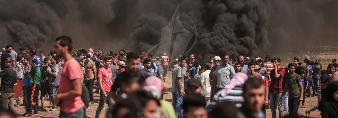 الغزيون يحيون الجمعة الحادية عشر لمسيرة العودة "مليونية القدس" في يوم القدس العالمي وذكرى النكسة 51 على حدود غزة