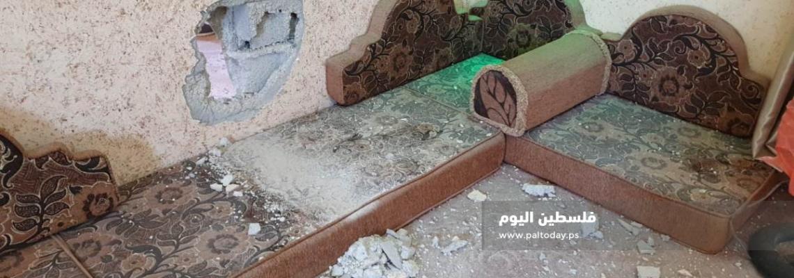 نجاة عائلة بأعجوبة من قصف الاحتلال منزلهم بخانيونس
