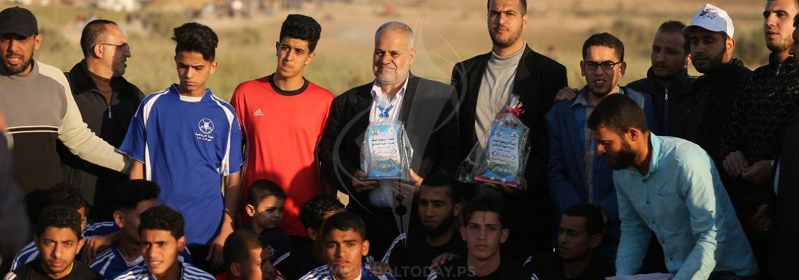 رياضية الجهاد تختتم بطولة "العودة" لكرة القدم في مخيمات مسيرة العودة شرق مدينة غزة