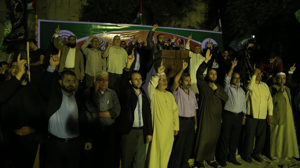بالصور:مسيرة مشتركة لحركتي الجهاد الإسلامي وحماس بحي الشجاعية شرق غزة دعماً لانتفاضة القدس