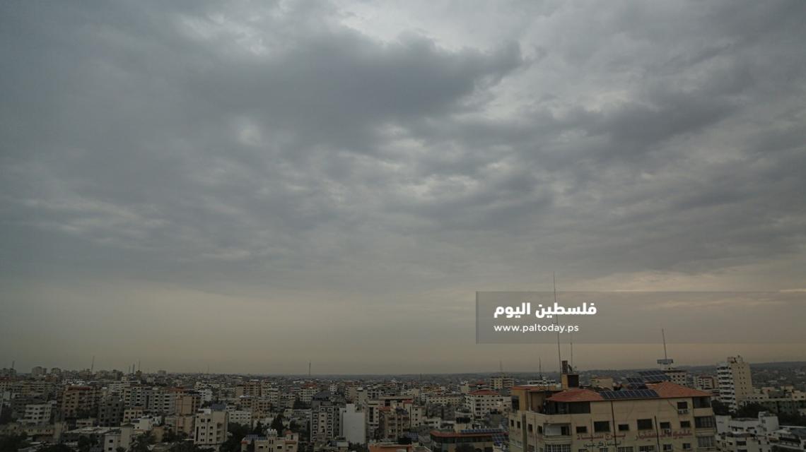 عاصفة "الوحش المداري" تصل غزة