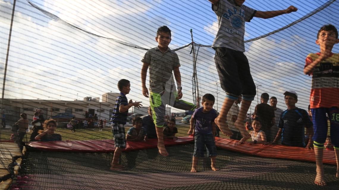 بالصور:مشاهد من بحر وميناء غزة