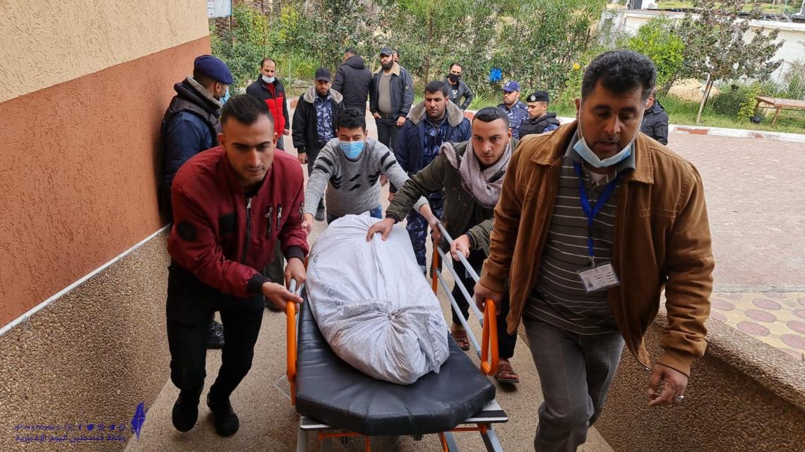 صور لجثامين الشهداء الصيادين الثلاثة الذين ارتقوا في بحر خانيونس