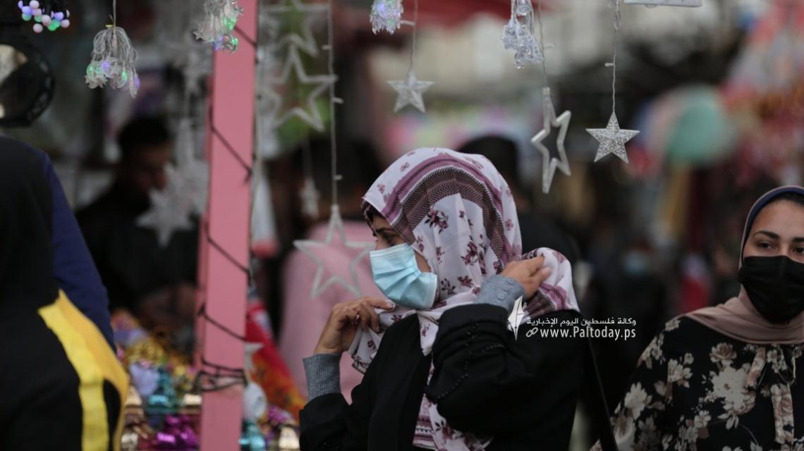 بالصور:  غزة تتزين لاستقبال شهر رمضان المبارك