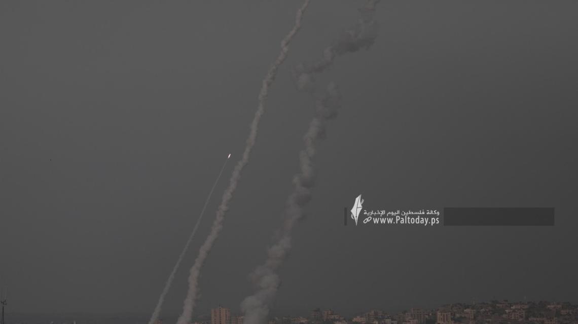 المقاومة تفي بوعدها..رشقات صاروخية تصل مدينة القدس