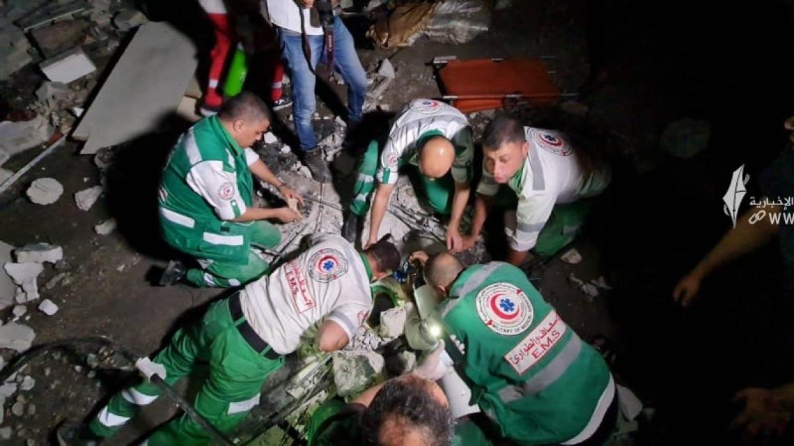 مشاهد مروعة نتيجة القصف الإسرائيلي العشوائي لمنازل المواطنين في غزة