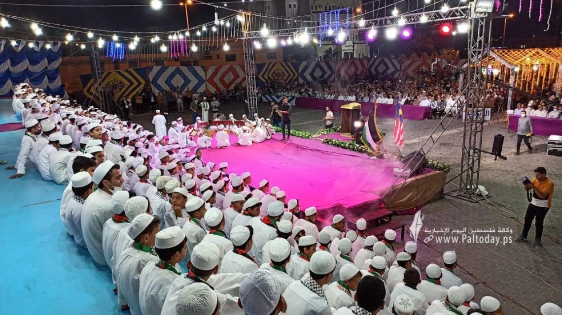 تكريم ٣٥٠ طالب من حفظة القرآن الكريم وأجزاء منه في خانيونس جنوب قطاع غزة