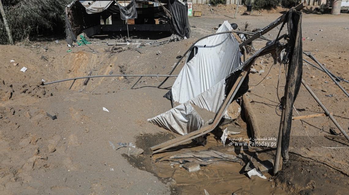 بالصور: آثار القصف الإسرائيلي على مواقع المقاومة في قطاع غزة