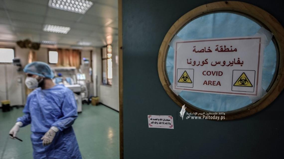 عدسة " فلسطين اليوم " ترصد الواقع الصحي لمرضى 'كورونا ' داخل العناية المكثفة بمستشفى ناصر جنوب القطاع