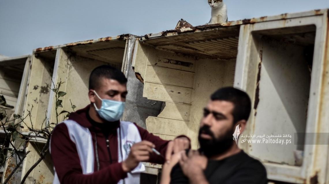 حملة تطعيم ضد فايروس كورونا فى المناطق المهمشة جنوب القطاع