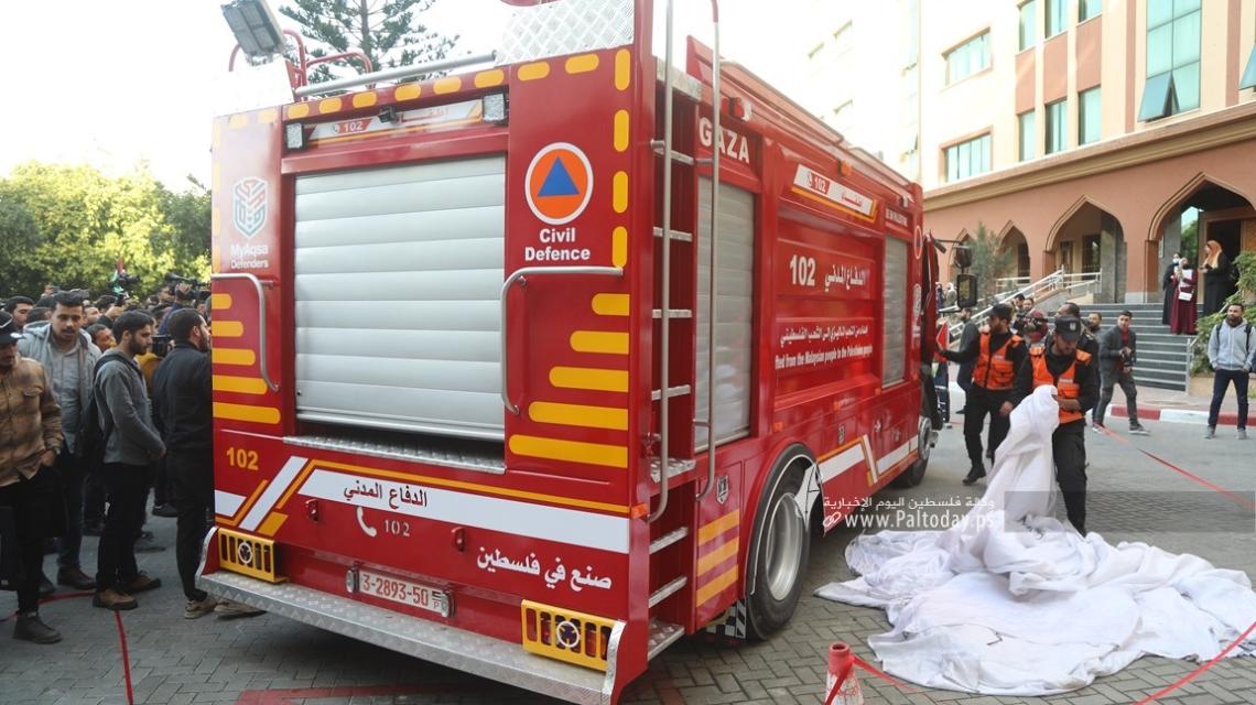 بالصور: بدء تشغيل اول سيارة للدفاع المدني صنعت في قطاع غزة