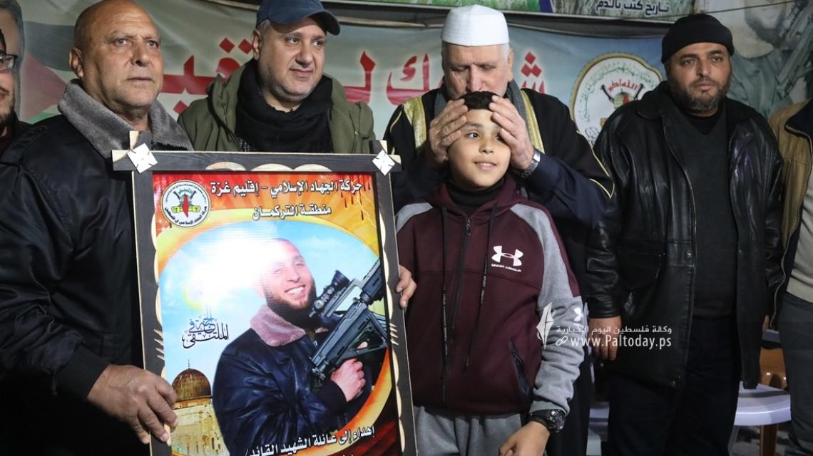 بالصور: على شرف الذكرى العاشرة...قيادة الجهاد والسرايا يزوران عوائل شهداء معركة بشائر الانتصار في إقليم غزة