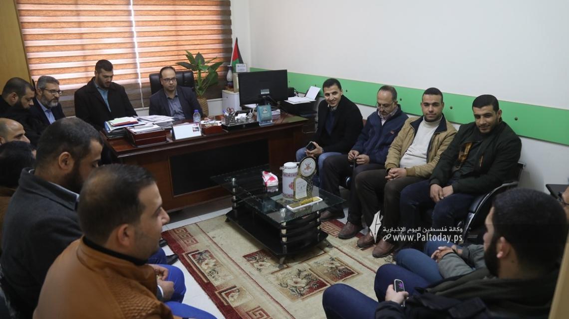 بالصور: حركة الجهاد الإسلامي إقليم غزة تكرم وكالة فلسطين اليوم تقديراً لدورها الإعلامي المميز في تغطية القضايا الوطنية