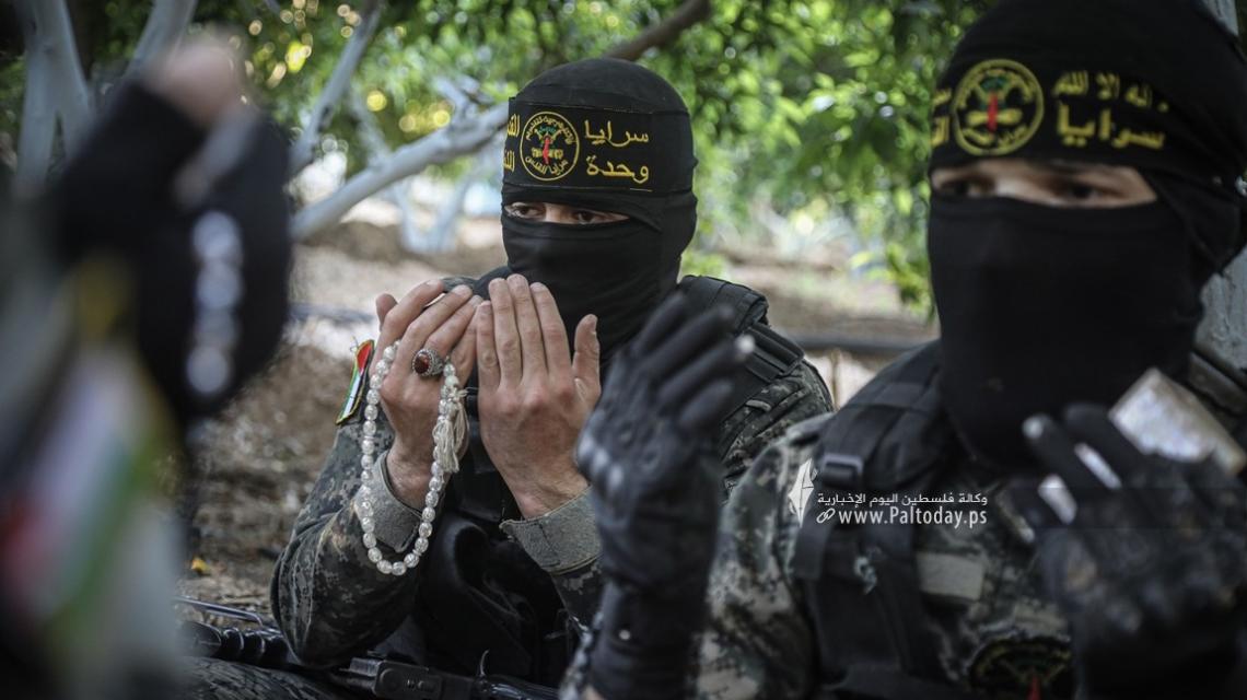 بالصور: عناصر سرايا القدس يرابطون عند الثغور شمال قطاع غزة في أجواء إيمانية خلال شهر رمضان المبارك