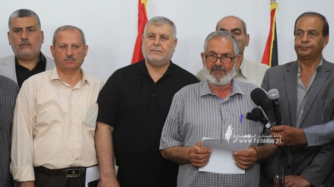 بالصور: مؤتمر صحفي للقوى الوطنية والإسلامية في غزة رفضا لتلاعب المفوض العام بصلاحيات "أونروا"