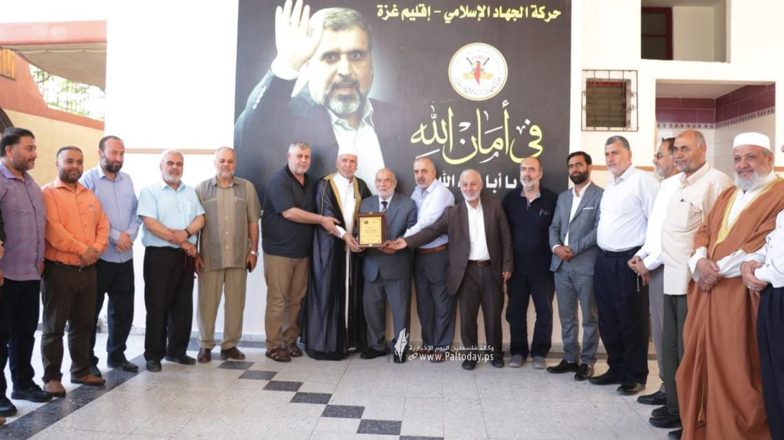 بالصور: وفد من قيادة الجهاد الإسلامي بمدينة غزة يستقبل وفداً من المجلس التشريعي في الذكرى الثانية لرحيل الدكتور رمضان شلح