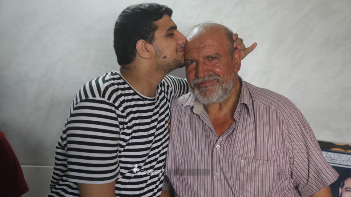 بالصور :ابن قائد أركان المقاومة "بهاء أبو العطا" إسماعيل يحتفل بنجاحه في الثانوية العامة 2022