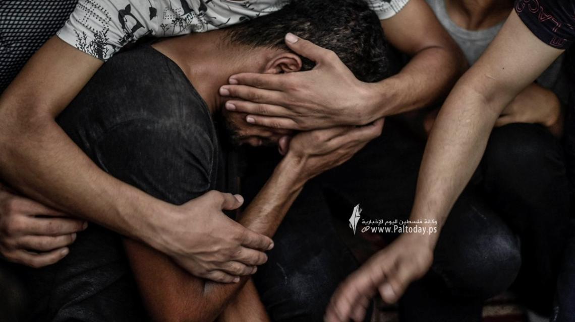 وداع مؤلم في تشييع الطفلة ليان  الشاعر التي ارتقت متأثرة بجراحها خلال العدوان الإسرائيلي الأخير على قطاع غزة.