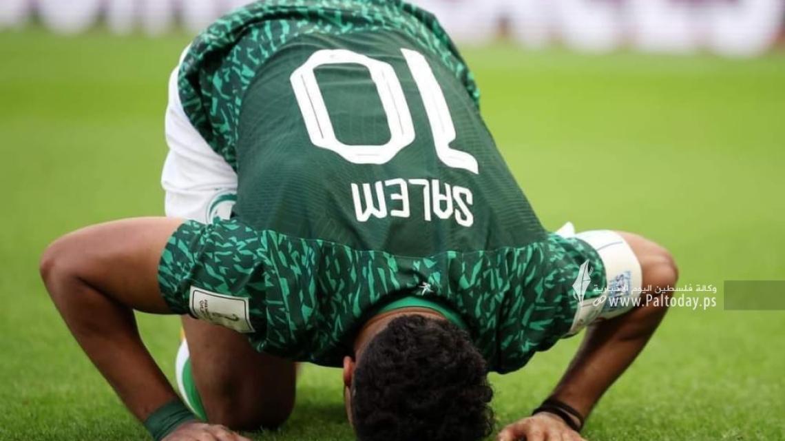 بالصور | لاعبون المنتخب السعودي بعد إحراز الهدف الثاني في شباك المنتخب الأرجنتيني