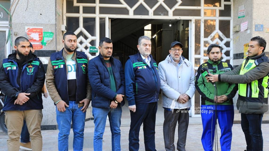 بالصور : قافلة "أميال من الابتسامات" تعقد مؤتمر صحفي  لإطلاق قافلة المرحمة من غزة لمنكوبي تركيا وسوريا