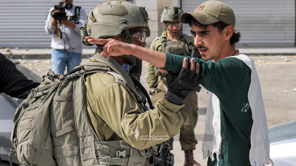 بالصور: استمرار انتشار قوات الاحتلال والمستوطنين في بلدة حوارة