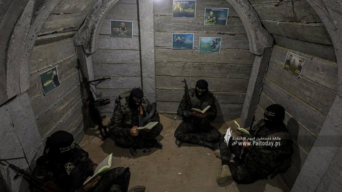 بالصور:  عدسة "فلسطين اليوم" داخل أحد الانفاق الاستراتيجية برفقة وحدة النخبة لسرايا القدس خلال رباطهم في شهر رمضان
